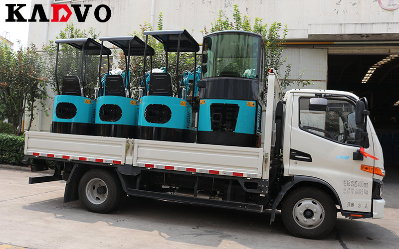 小型挖掘機(jī)的作用很不一樣，同樣可以優(yōu)化環(huán)保的效果