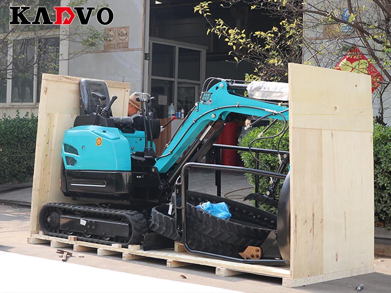 凱迪沃重工一批電動小型挖掘機出口歐洲