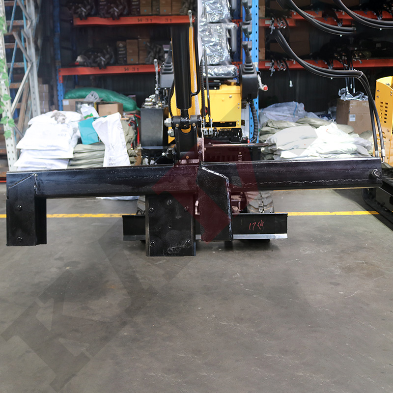 挖掘機(jī)劈柴機(jī)